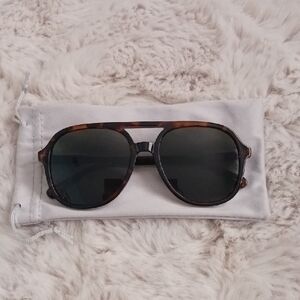 Tortoise Shell Aviator Sunglasses